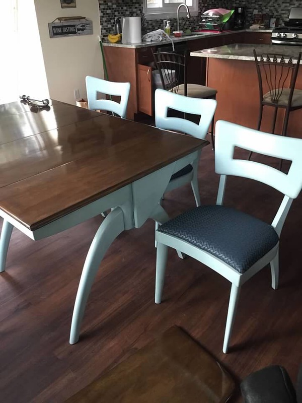 restored table and chairs